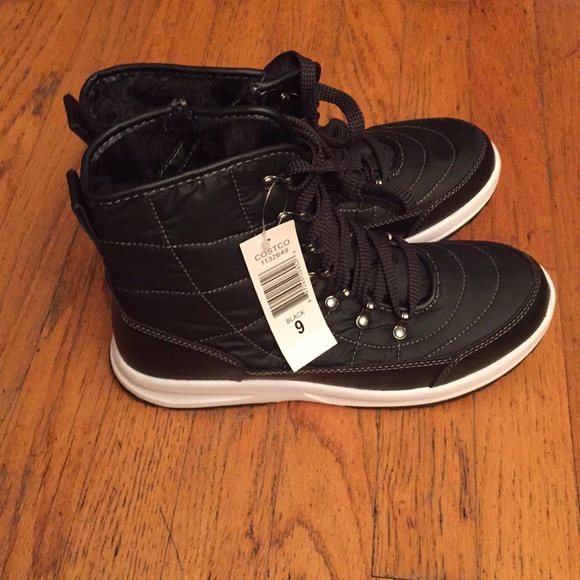 weatherproof black boots